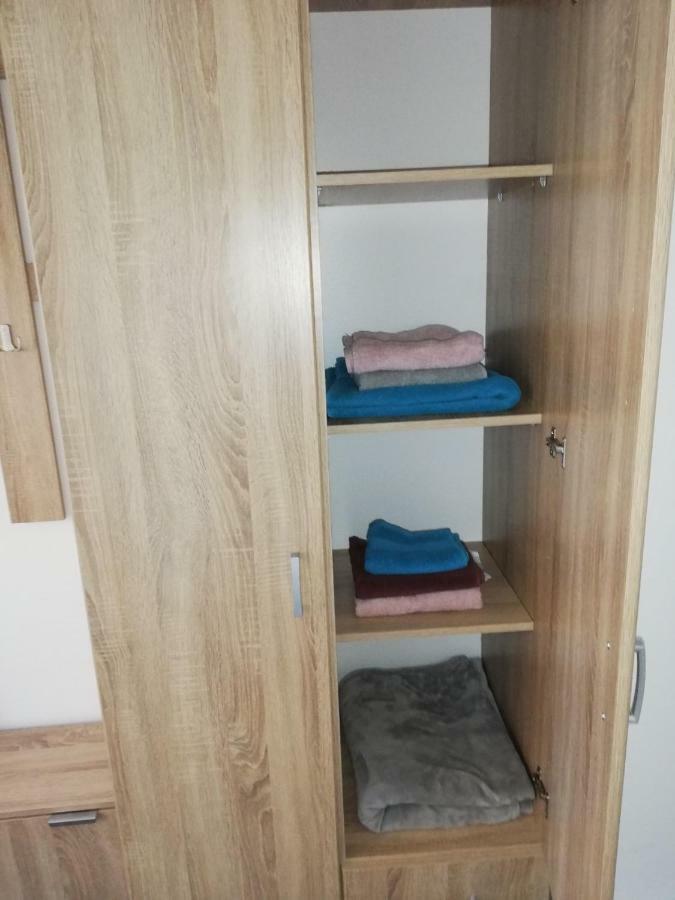 Rooms Jelena Зренянин Екстер'єр фото